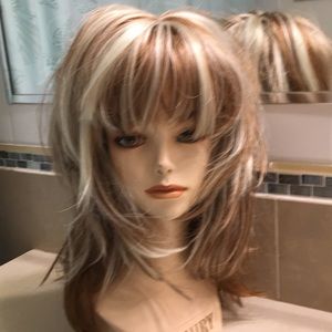 Light blonde with red/brown lowlights wig